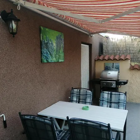 Terra Rossa Apartman *