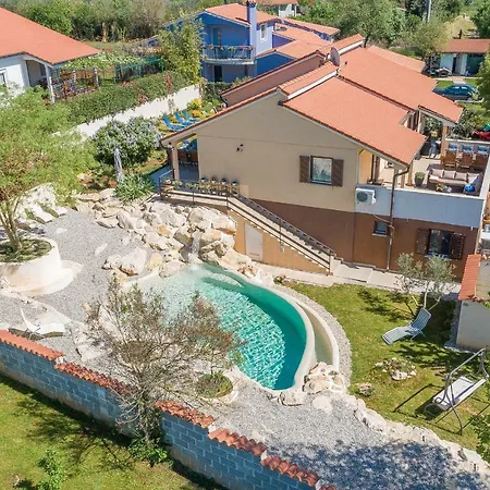 Terra Rossa Apartman Loborika