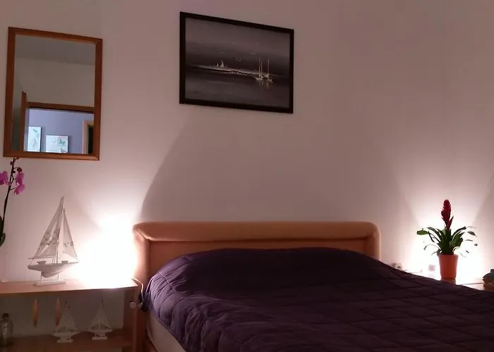 Terra Rossa Daire Loborika