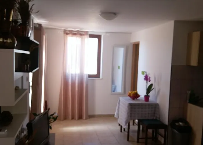 Terra Rossa Loborika